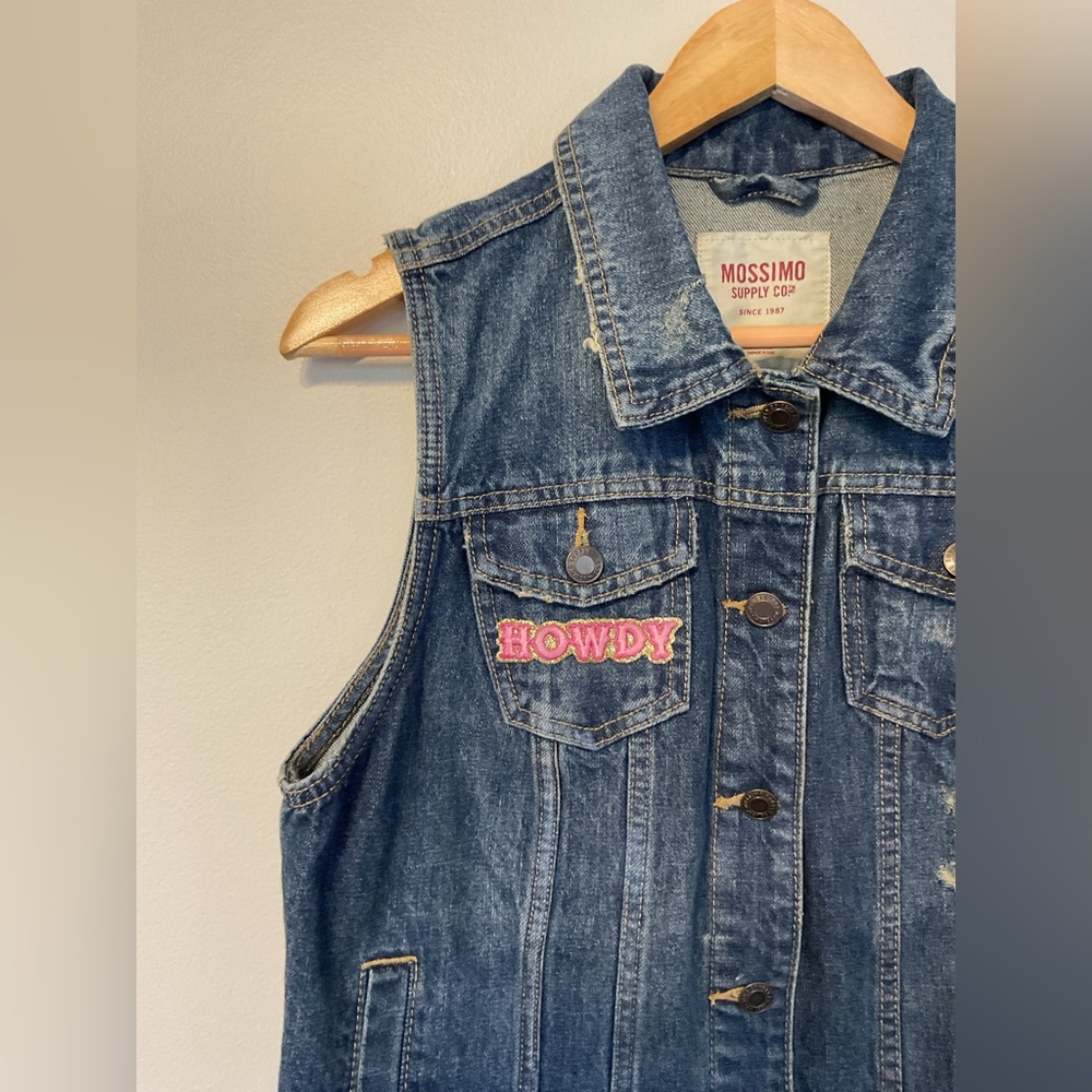 HOWDY Mossimo Supply Co. Blue Denim Vest